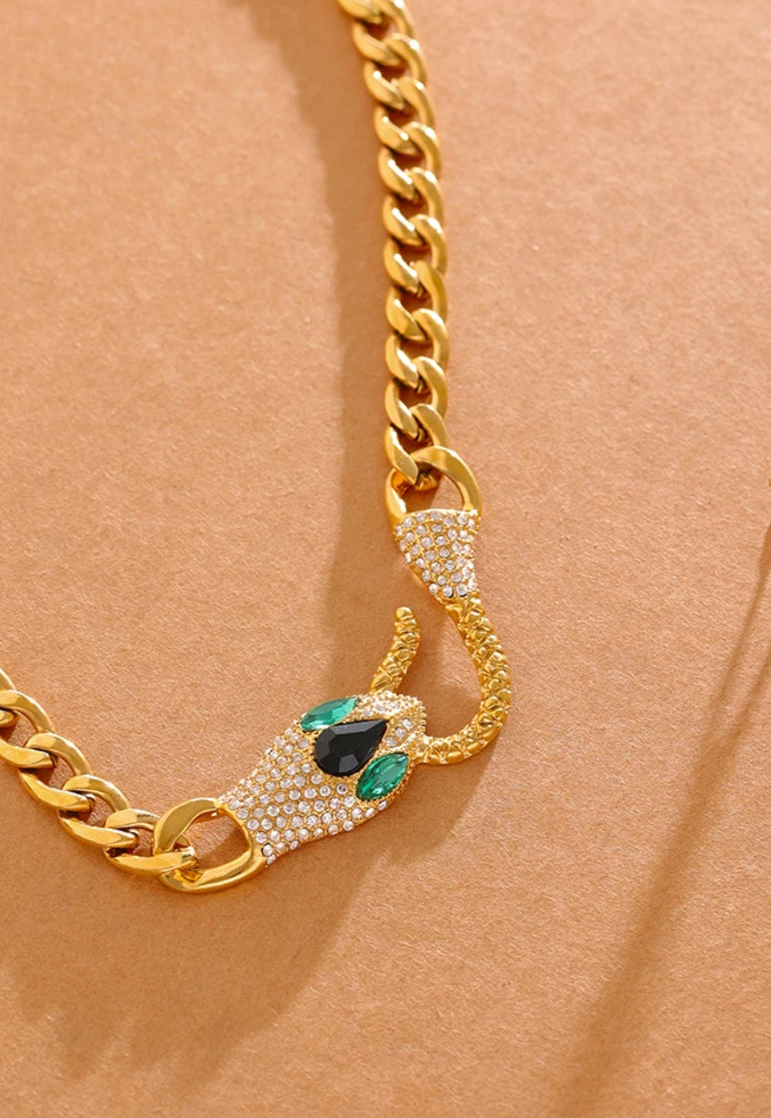 MONSE NECKLACE