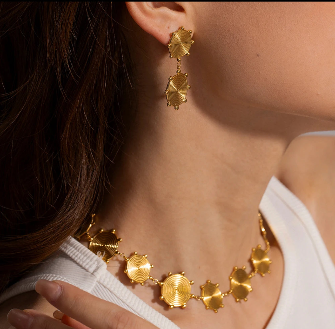 TITA NECKLACE
