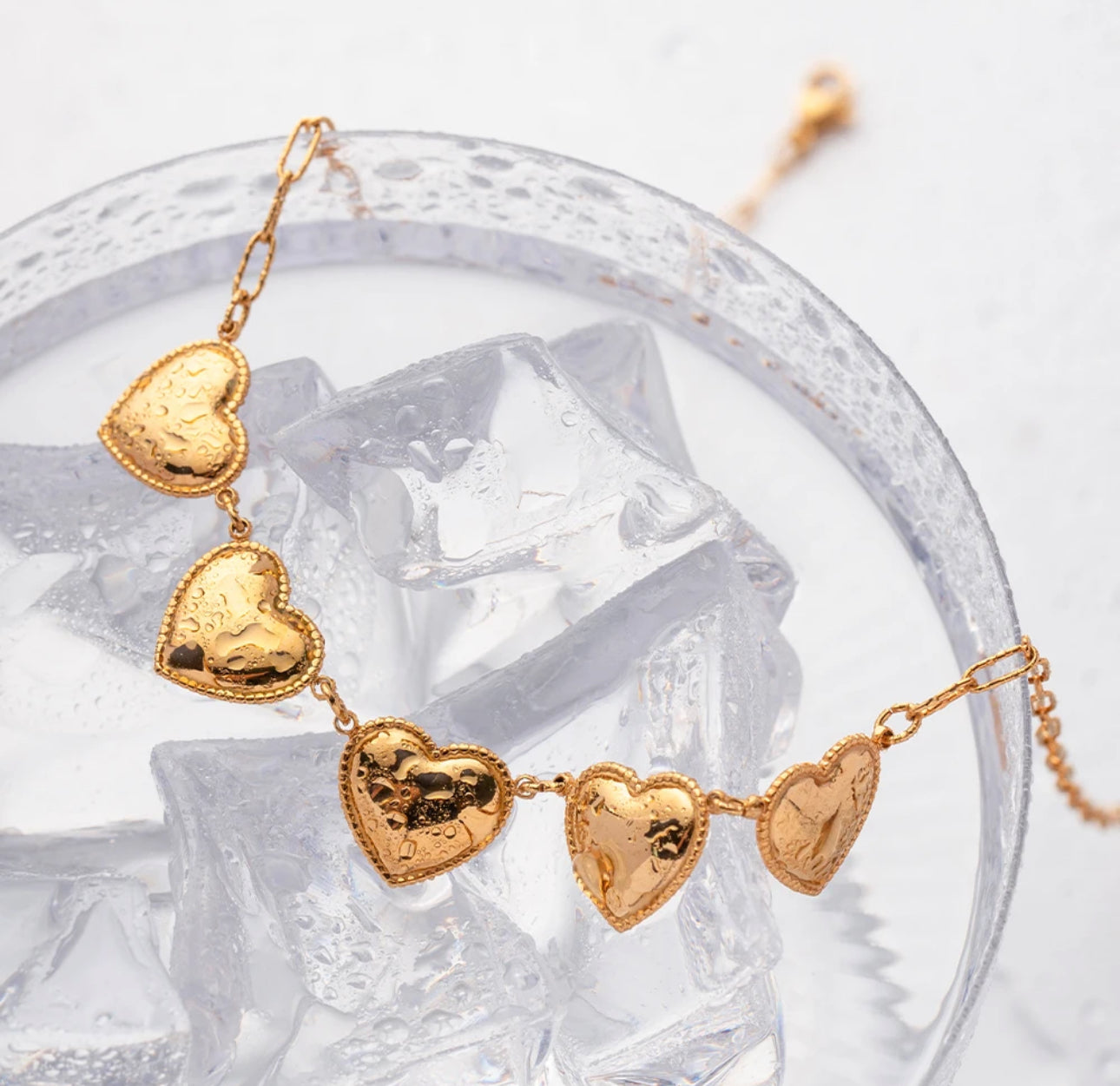 MAINELLIS NECKLACE