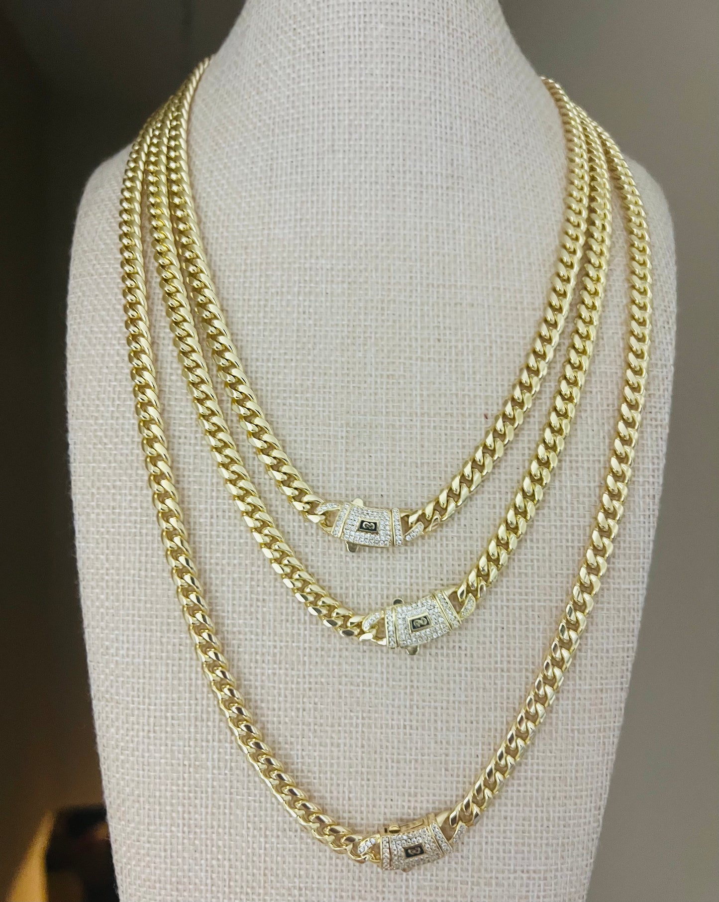 BABY MONA CHAIN