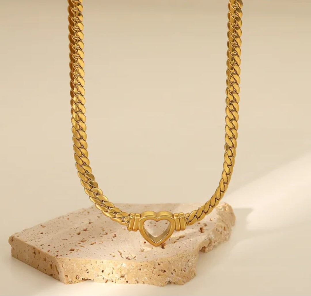SAMI NECKLACE SILVER AND GOLD