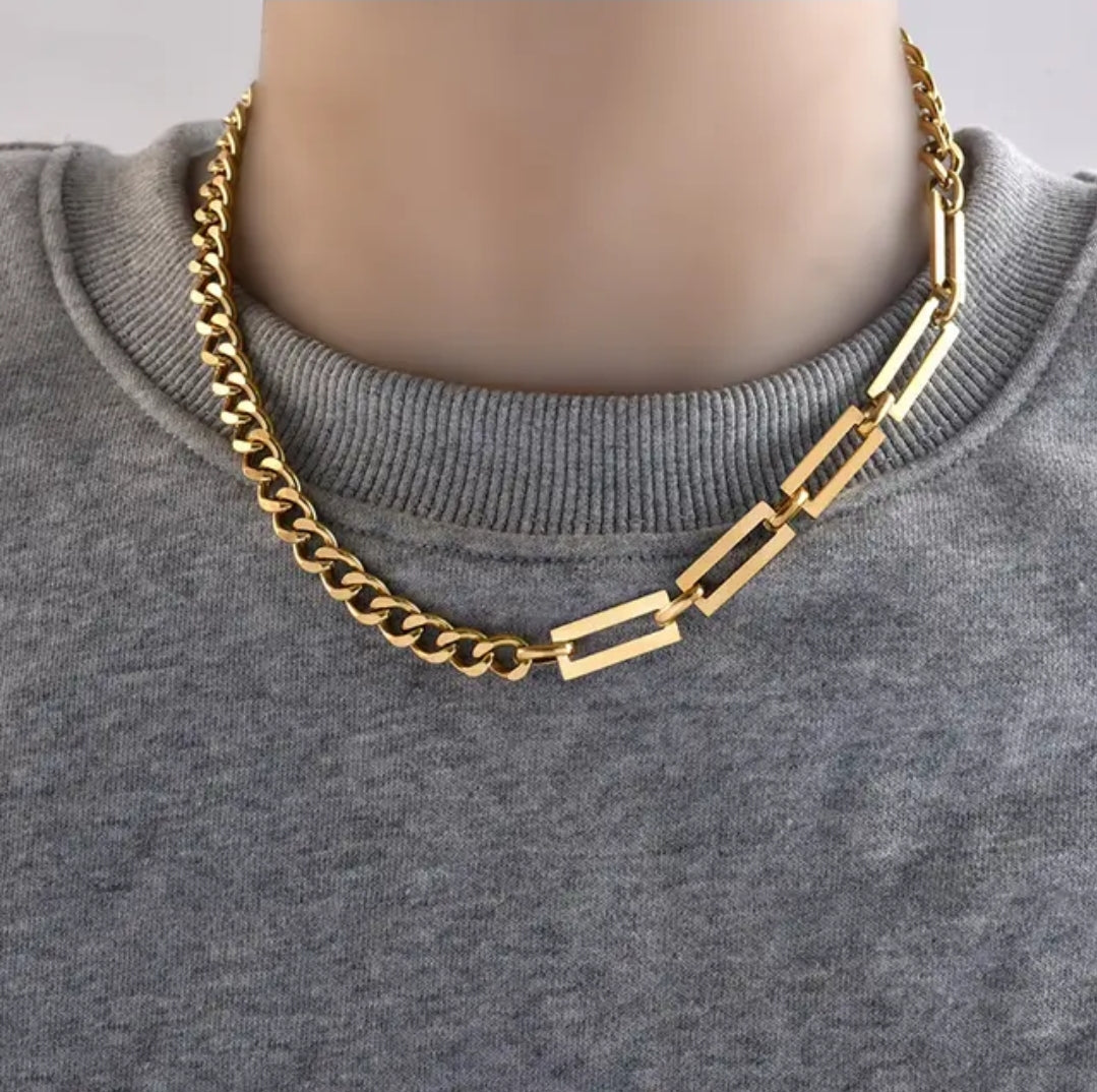 BELLA NECKLACE