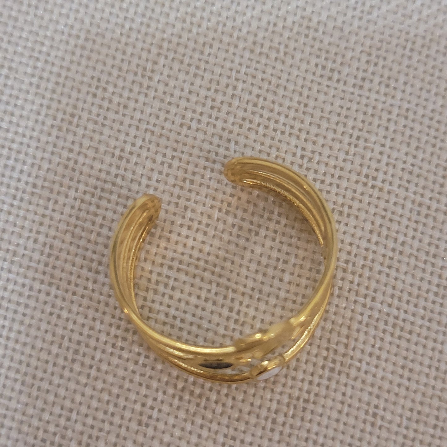 HILDA OPEN RING-ADJUSTABLE size 6 to 8