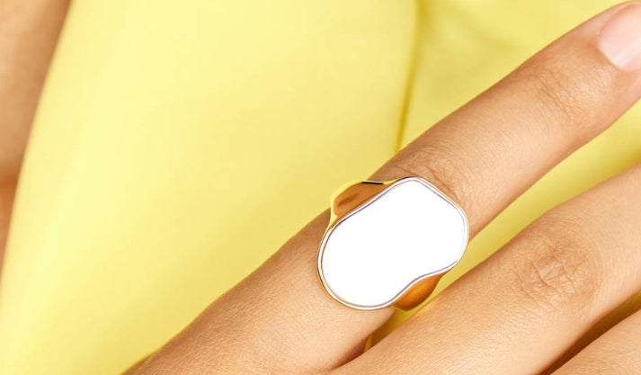 CAPRICHOSA RING