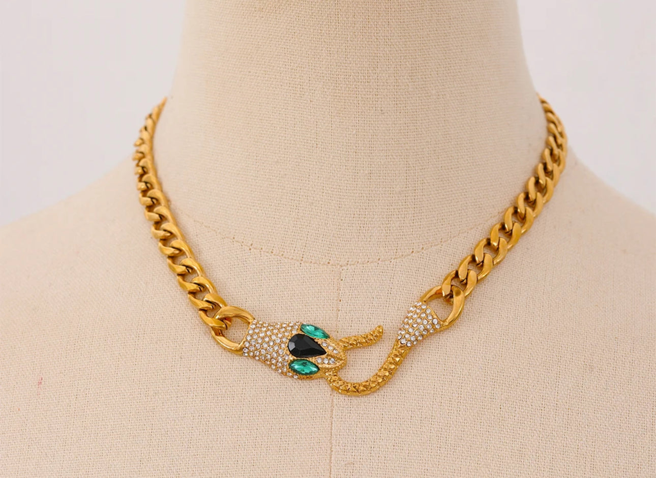 MONSE NECKLACE