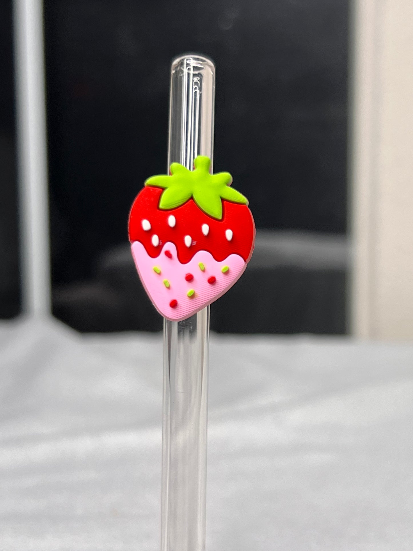 FLOWERS AND FRUITS STRAW TOPPERS
