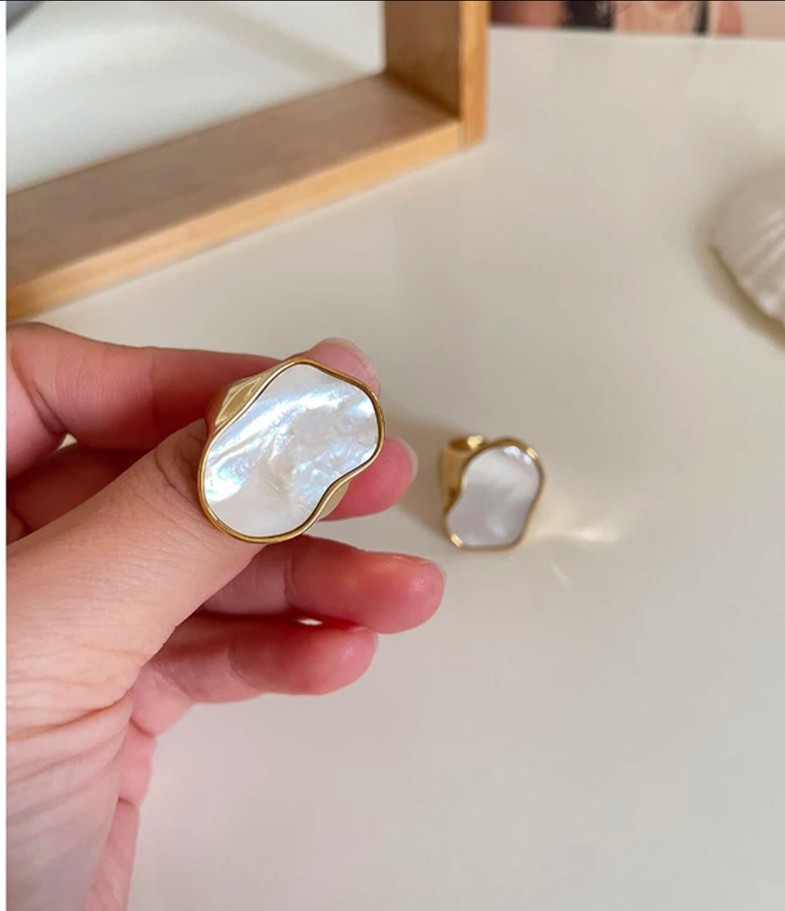 CAPRICHOSA RING