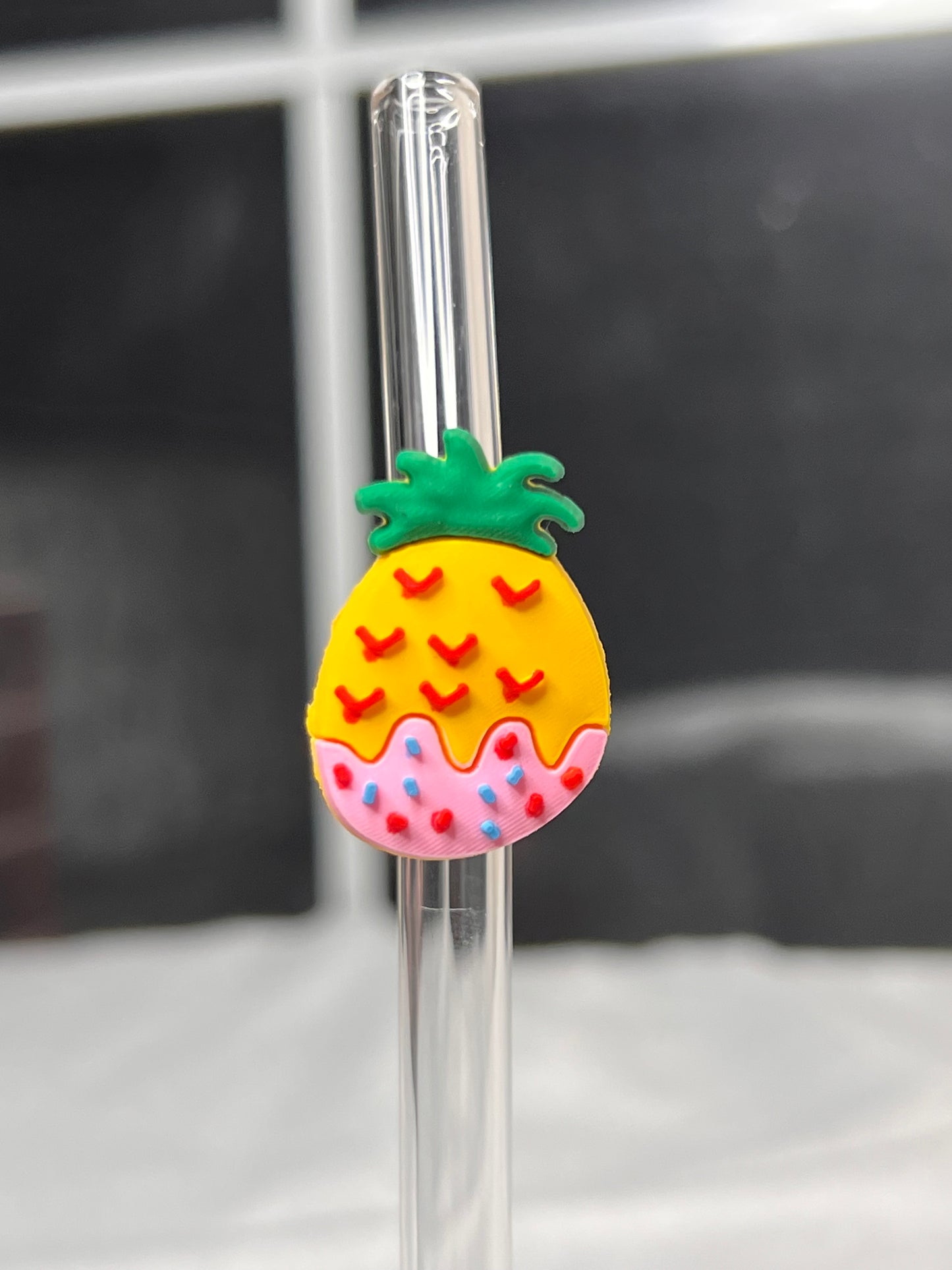 FLOWERS AND FRUITS STRAW TOPPERS