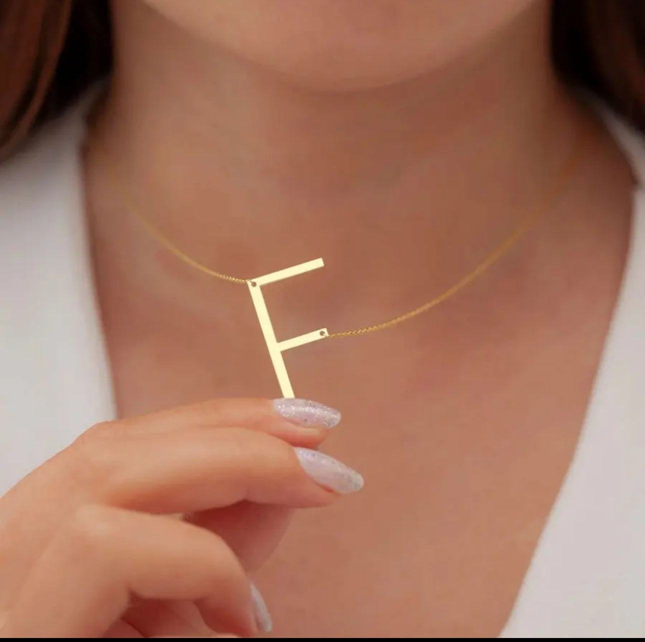 INITIAL NECKLACE