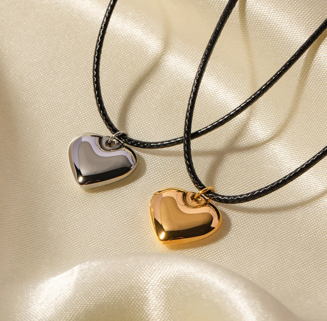 YOLY NECKLACE (gold and silver)