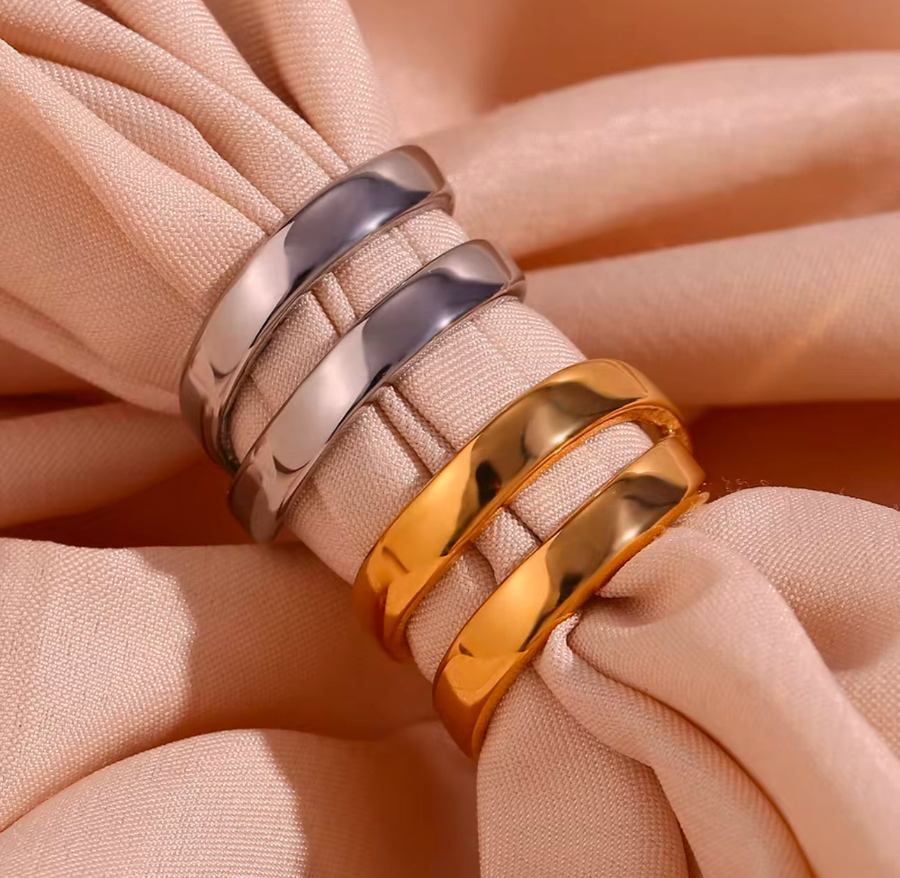 DOBLE RING (silver and gold)