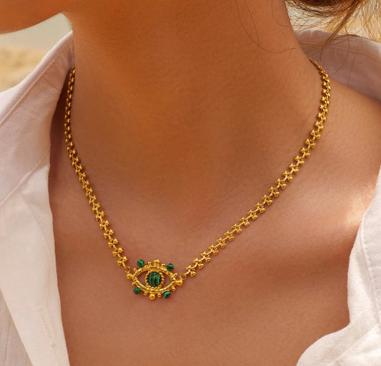 IRANIA EVIL NECKLACE