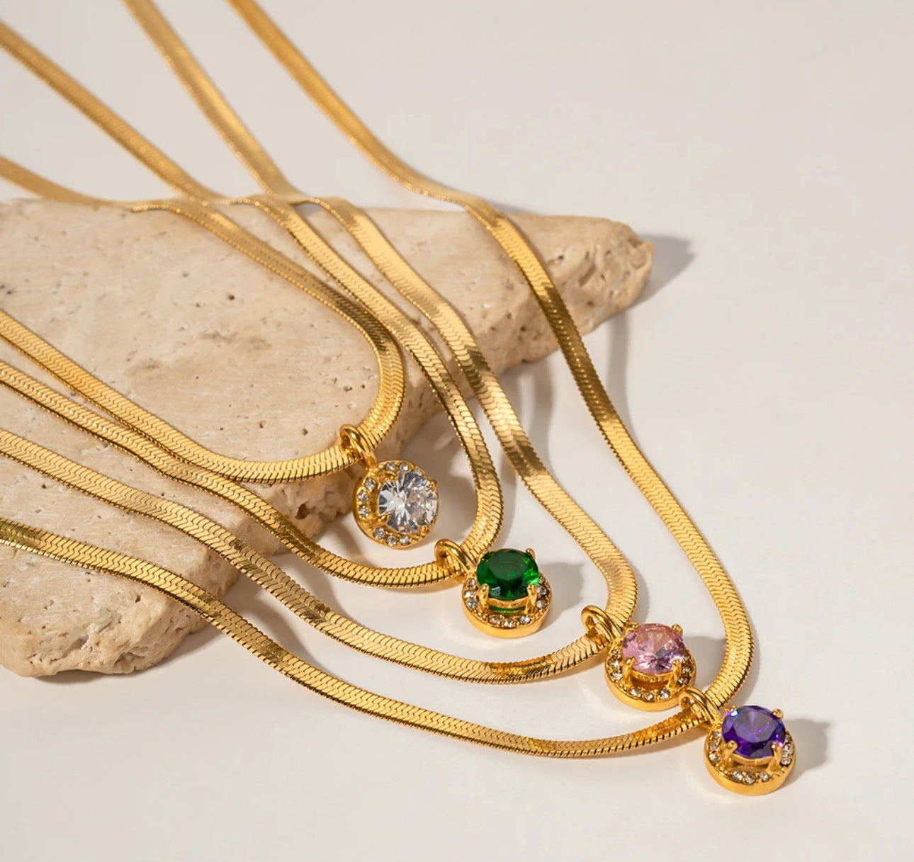 YITZEL NECKLACE