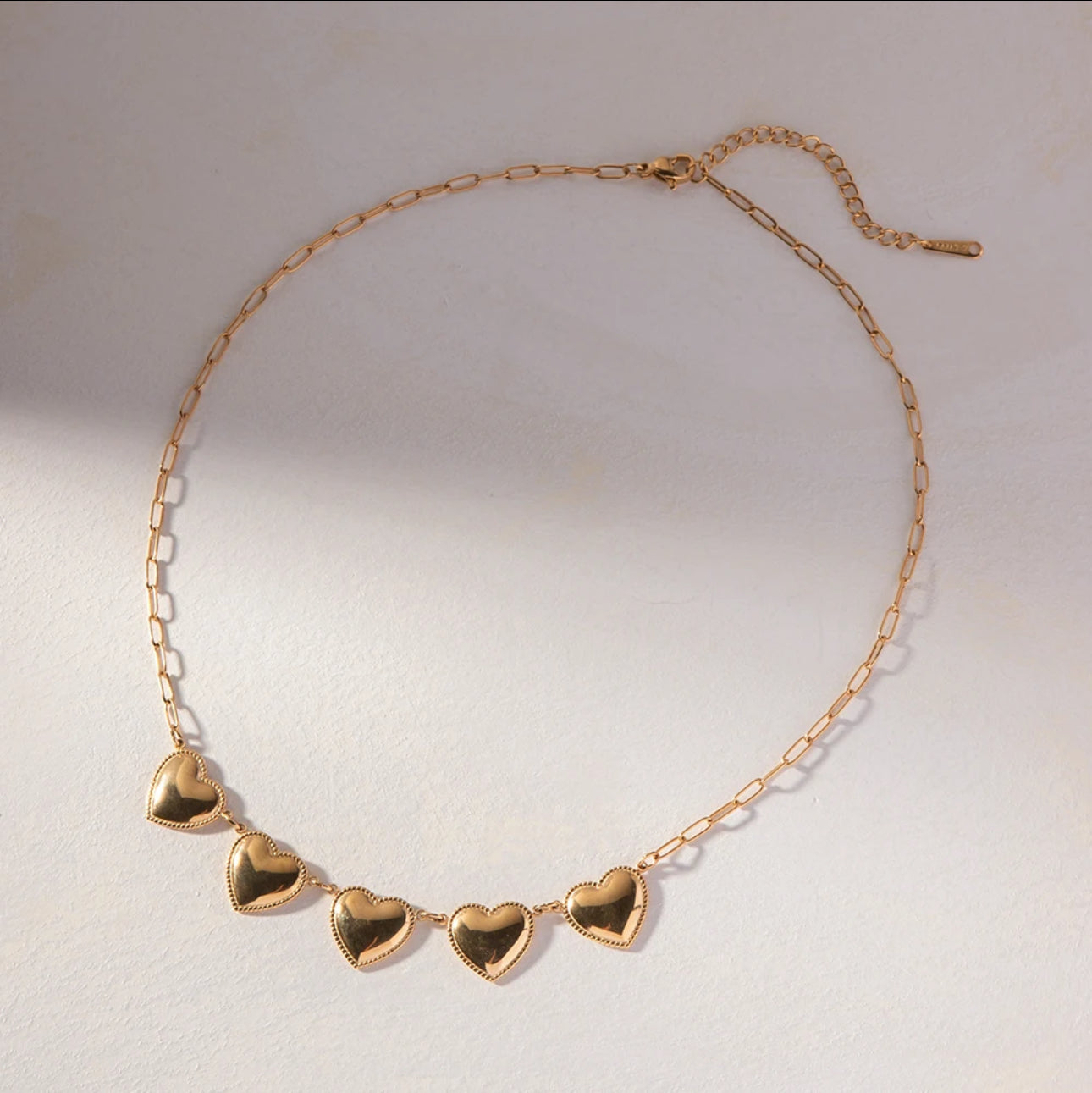 MAINELLIS NECKLACE