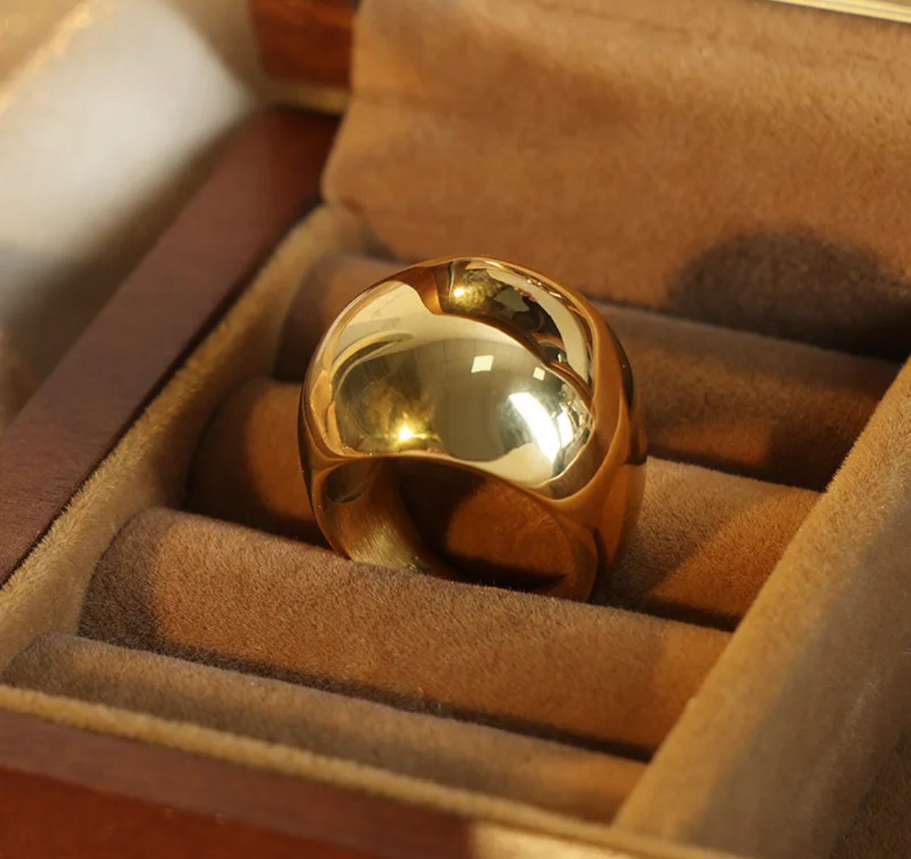 KIKA RING