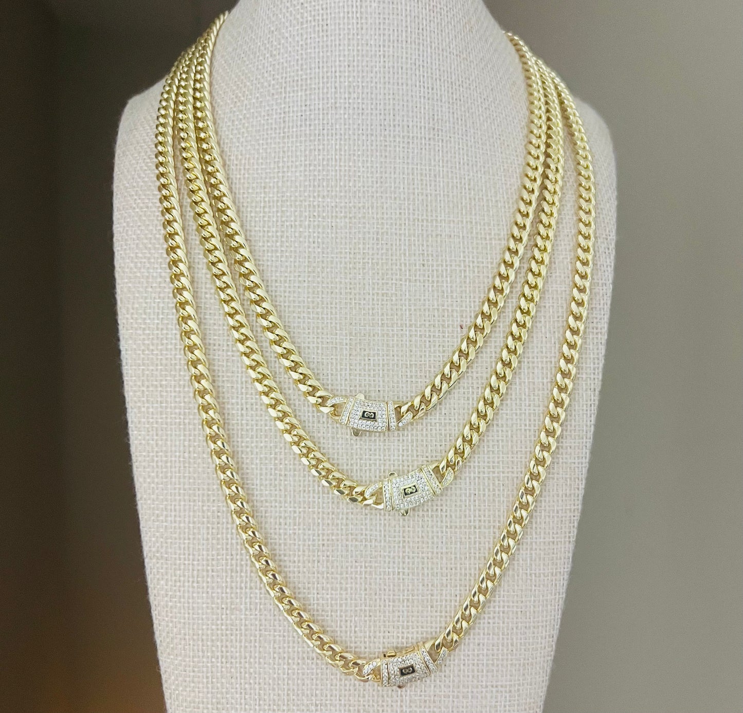 BABY MONA CHAIN