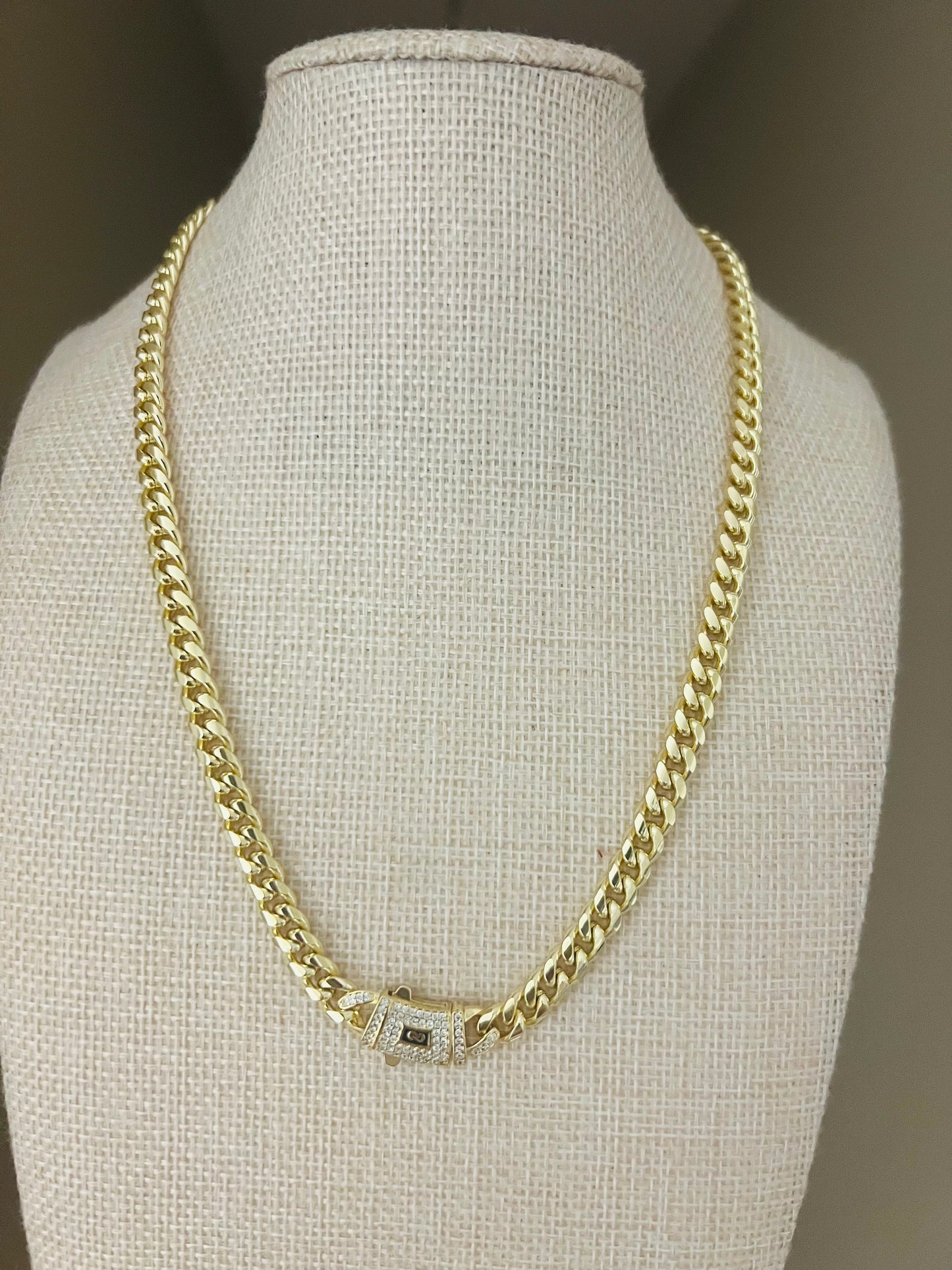 BABY MONA CHAIN