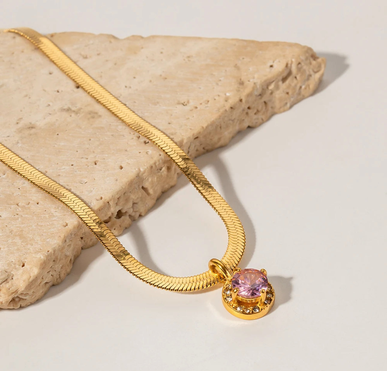 YITZEL NECKLACE