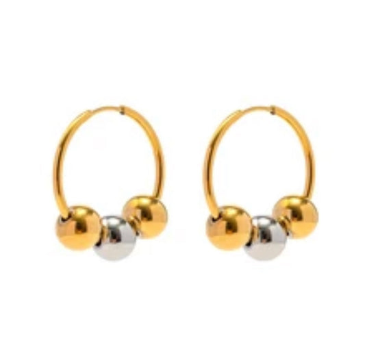 PAME EARRING