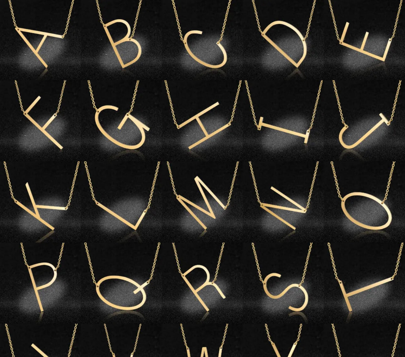 INITIAL NECKLACE
