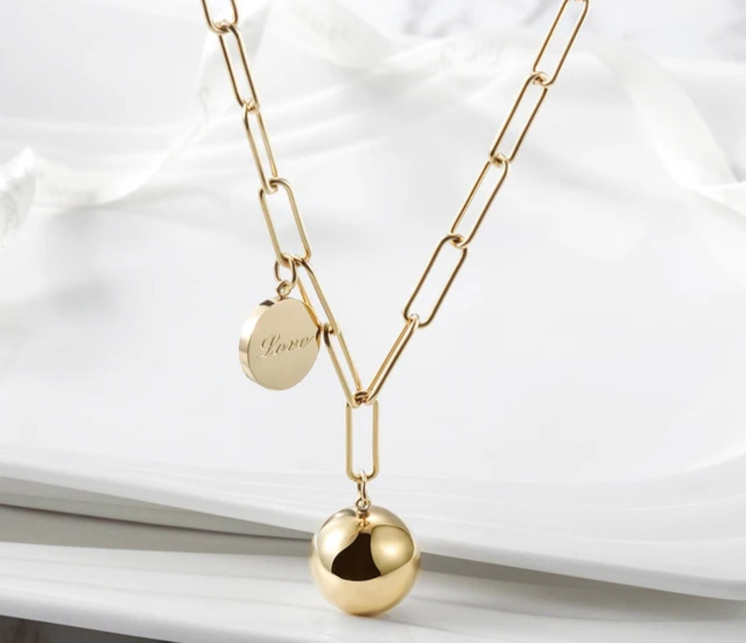 AGATA NECKLACE