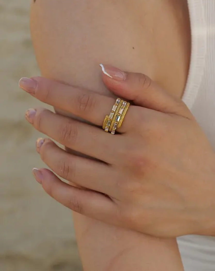 YEYE RING