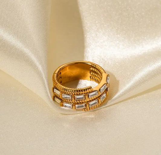 YEYE RING