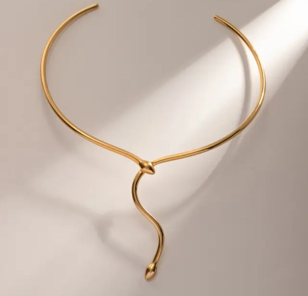 SNAKE CHOKER