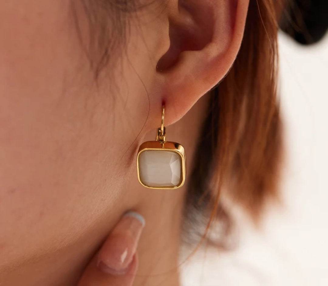 MELBA EARRING