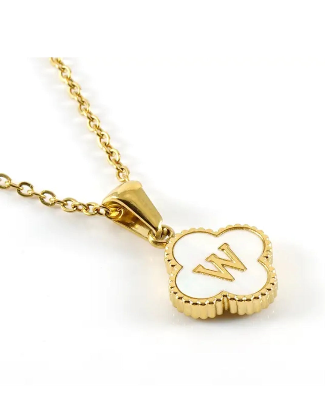 CLOVER INITIAL NECKLACE