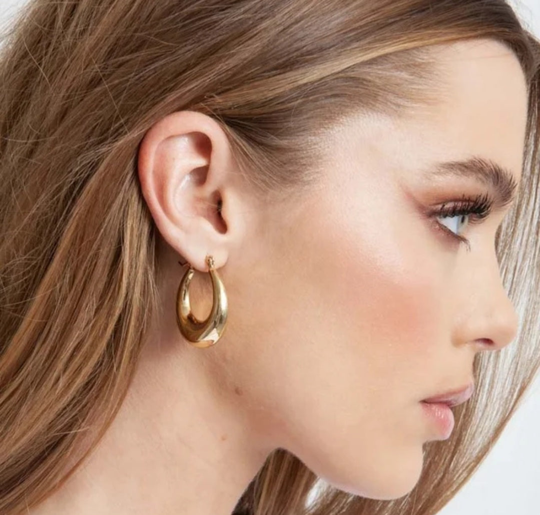 YARA EARRING