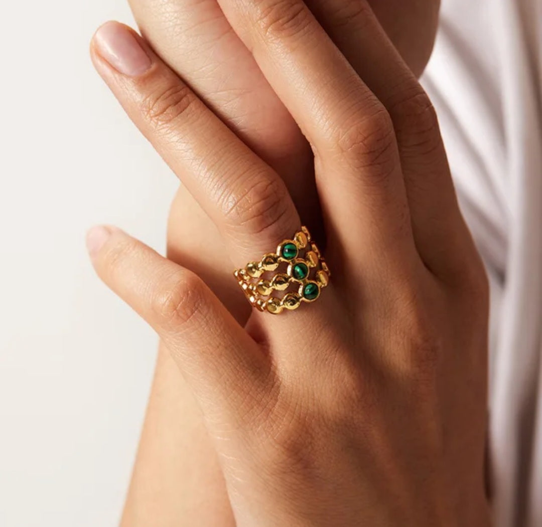 NAYLA OPEN RING-ajustable size 6 to 8