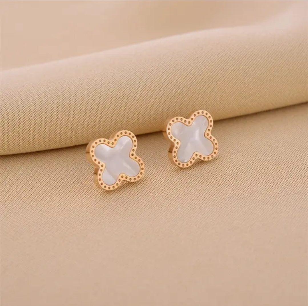DAYANNA EARRING