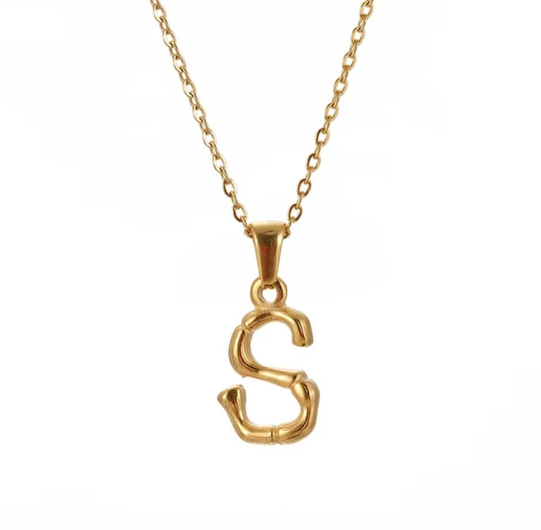 BAMBU INITIAL NECKLACE
