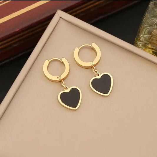 ALE EARRING