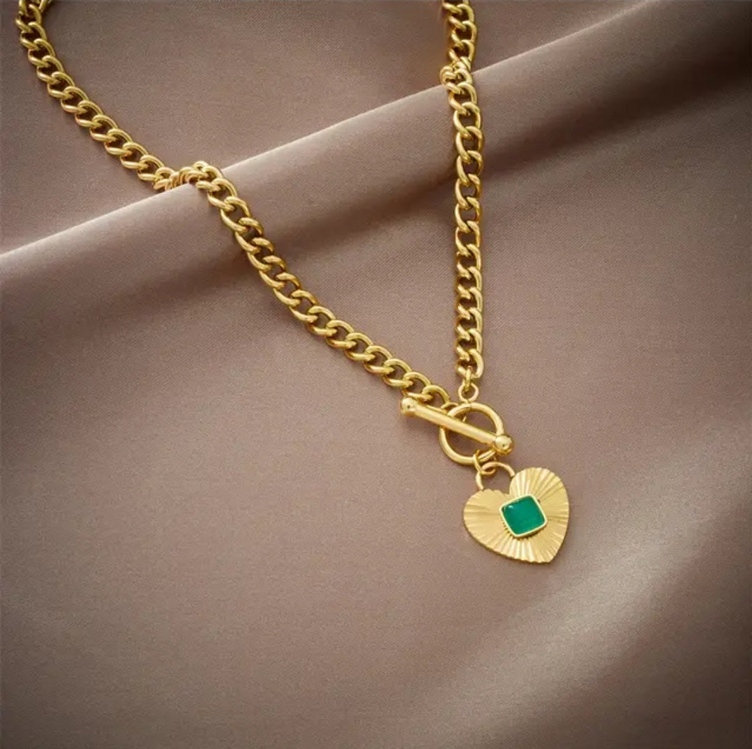 ESME NECKLACE